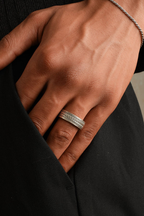 Arc Ring