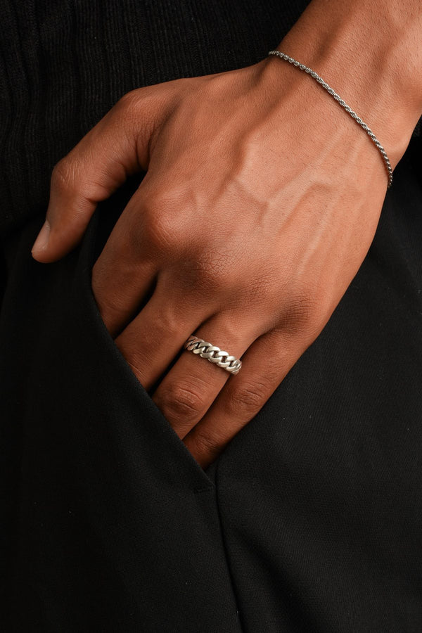 Callow Ring