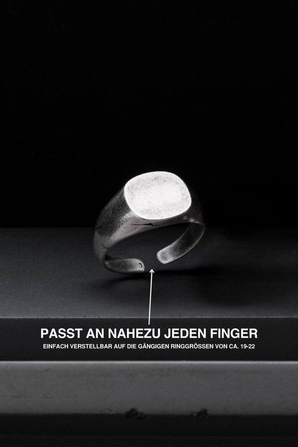 Modest Ring