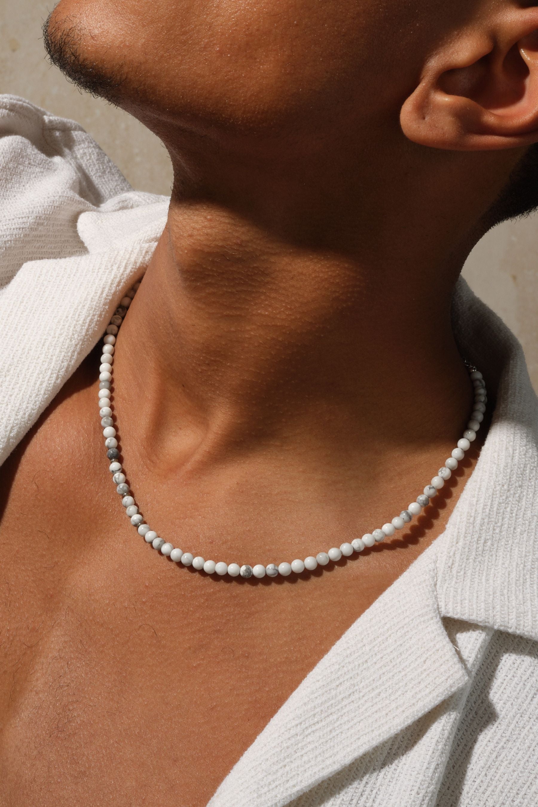 Howlith Chain