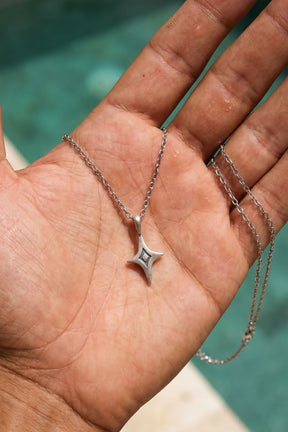 The Dune Necklace