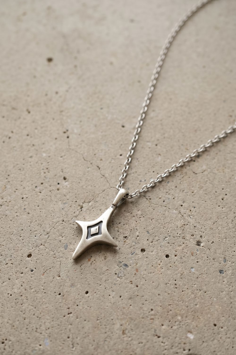 The Dune Necklace
