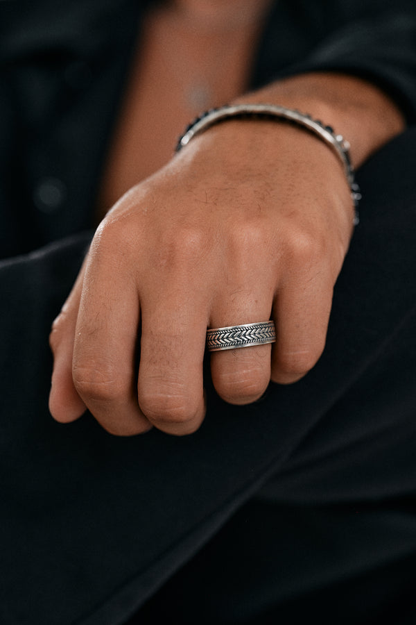 Arc Ring