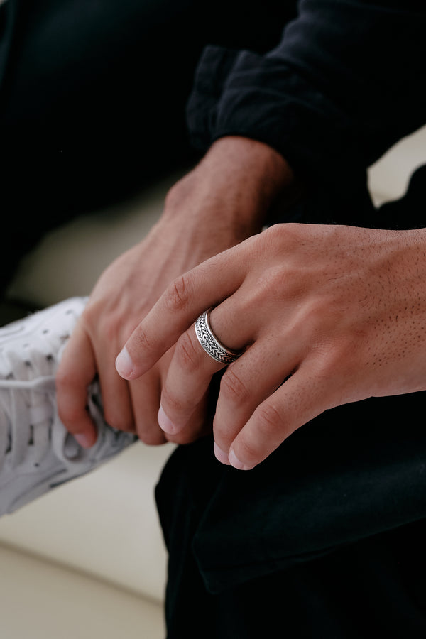 Arc Ring