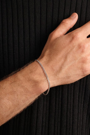 Ruko Bracelet aus 925 Sterlingsilber getragen am Handgelenk